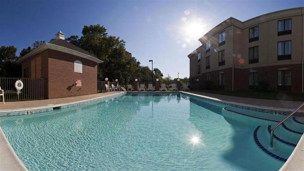Holiday Inn Express Hotel And Suites Harrington - Dover Area By Ihg Exterior photo